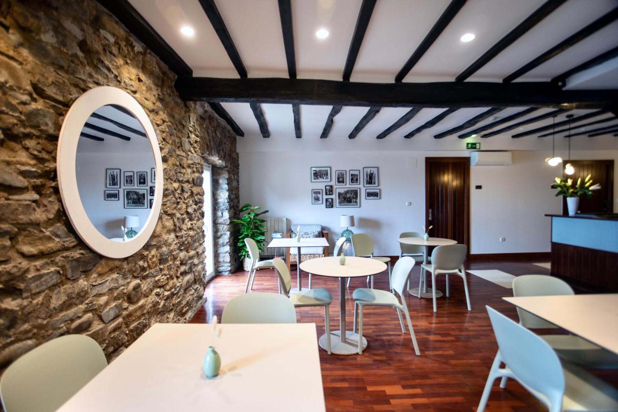 Katrapona Hotel Гетария Екстериор снимка