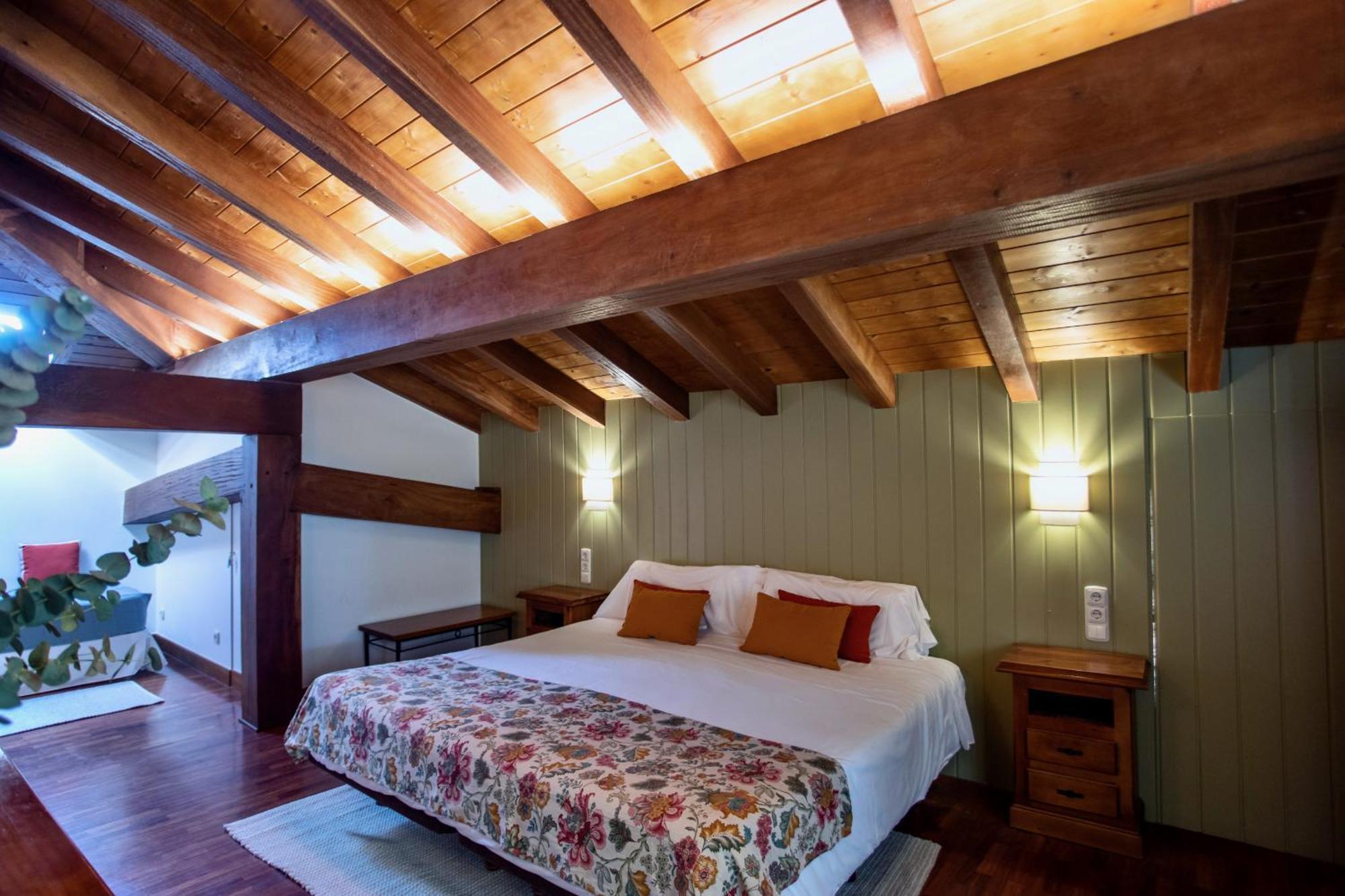 Katrapona Hotel Гетария Екстериор снимка