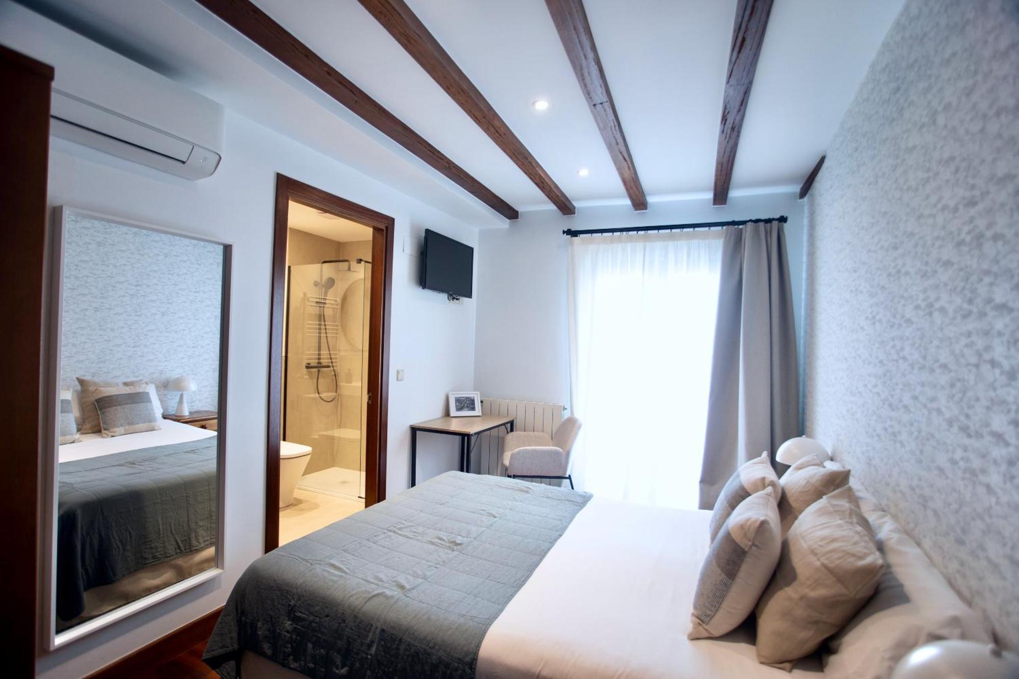 Katrapona Hotel Гетария Екстериор снимка